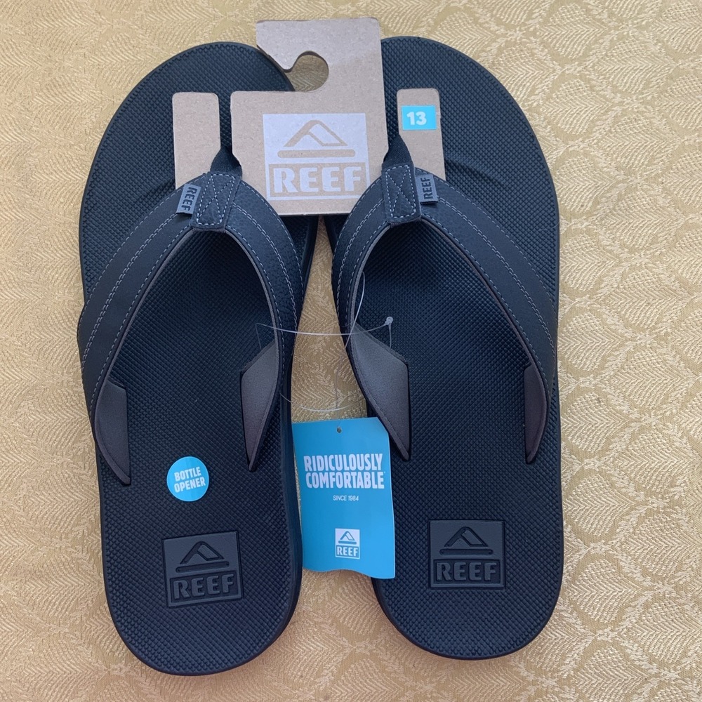 REEF Element MEN'S Flip Flop Sandal Color Black Bottle Opener Size 13 NEW